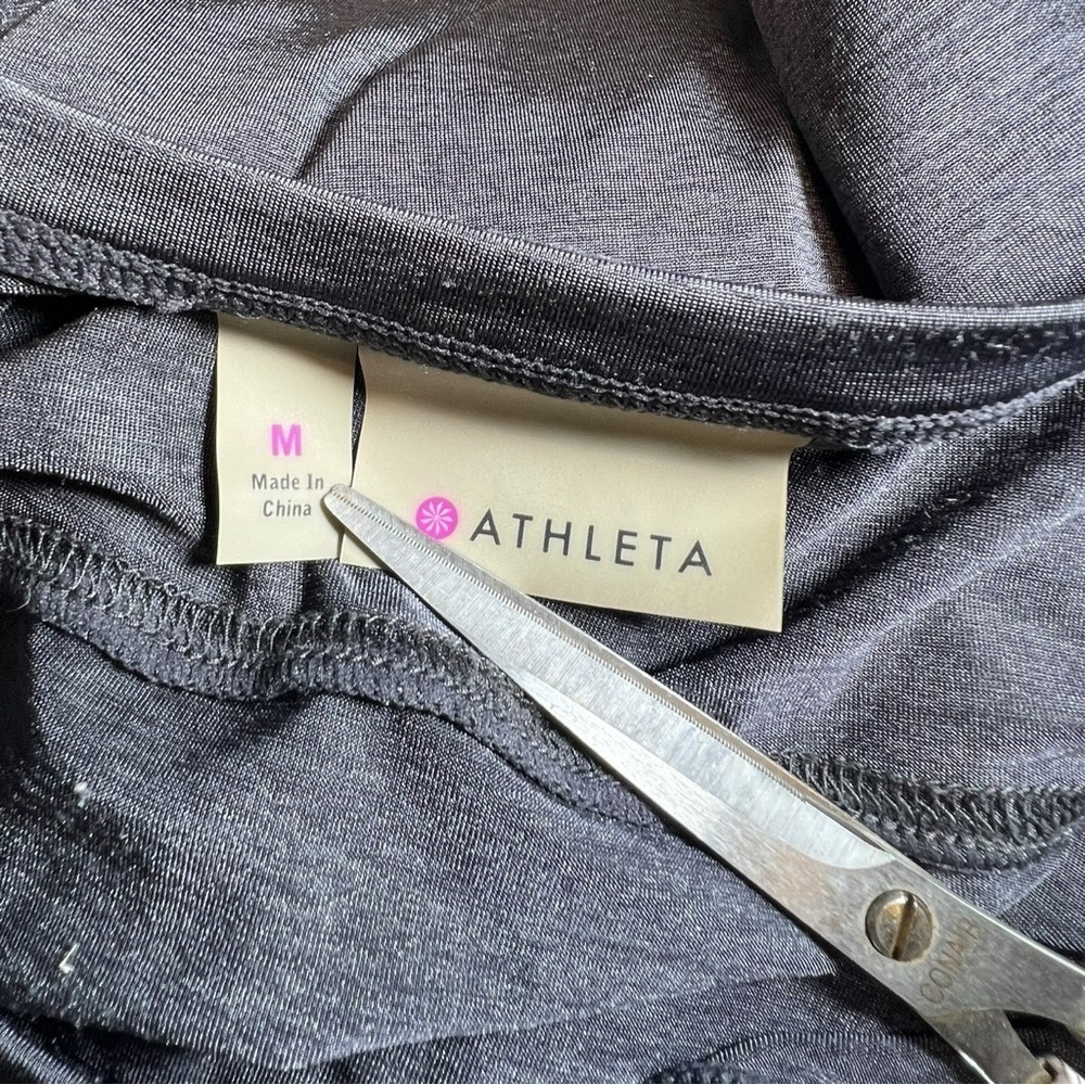 Athleta Women’s Heather Scrunch Rash Guard Charcoal Size Medium - Picture 4 of 8